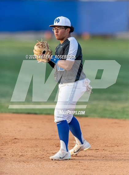 Thumbnail 2 in Natalia @ Hondo photogallery.