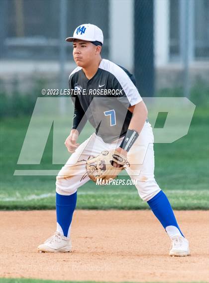 Thumbnail 1 in Natalia @ Hondo photogallery.