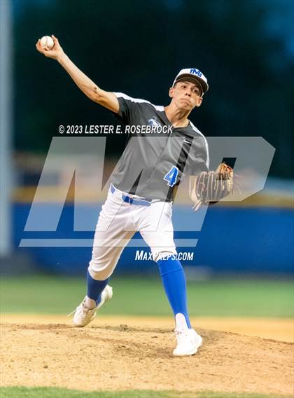 Thumbnail 1 in Natalia @ Hondo photogallery.