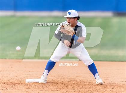 Thumbnail 3 in Natalia @ Hondo photogallery.