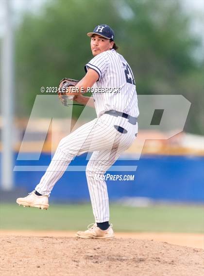 Thumbnail 2 in Natalia @ Hondo photogallery.