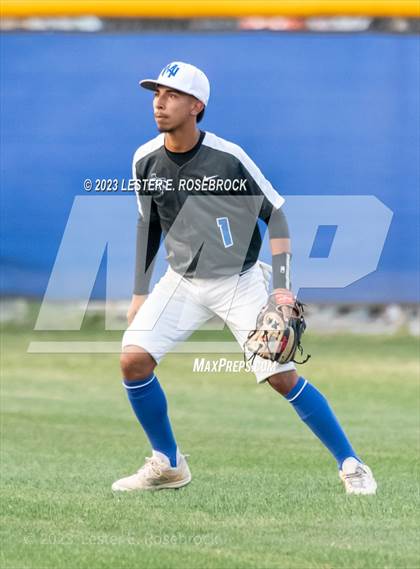 Thumbnail 1 in Natalia @ Hondo photogallery.