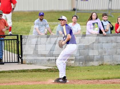 Thumbnail 1 in Mayflower vs Perryville (3A District) photogallery.