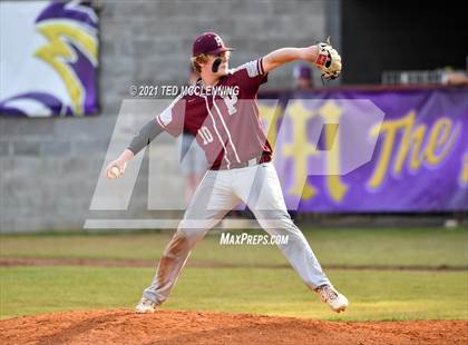 Thumbnail 2 in Mayflower vs Perryville (3A District) photogallery.