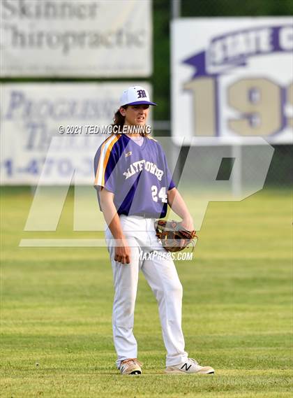 Thumbnail 2 in Mayflower vs Perryville (3A District) photogallery.
