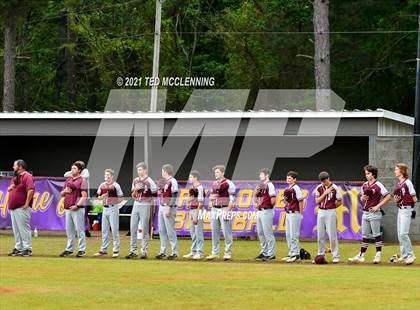 Thumbnail 2 in Mayflower vs Perryville (3A District) photogallery.