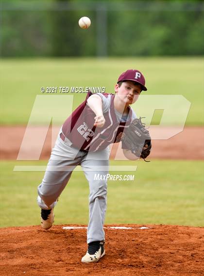 Thumbnail 2 in Mayflower vs Perryville (3A District) photogallery.