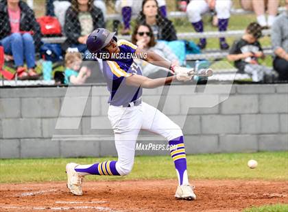 Thumbnail 2 in Mayflower vs Perryville (3A District) photogallery.