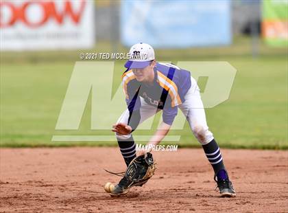 Thumbnail 1 in Mayflower vs Perryville (3A District) photogallery.