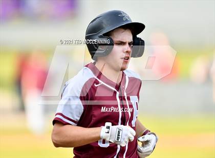 Thumbnail 3 in Mayflower vs Perryville (3A District) photogallery.
