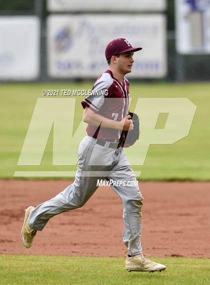 Thumbnail 3 in Mayflower vs Perryville (3A District) photogallery.