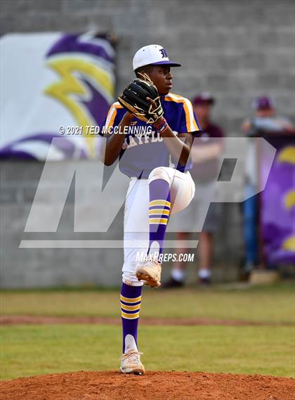 Thumbnail 1 in Mayflower vs Perryville (3A District) photogallery.
