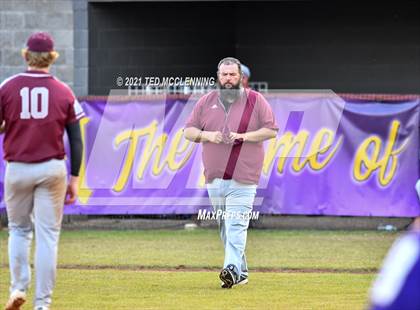 Thumbnail 1 in Mayflower vs Perryville (3A District) photogallery.