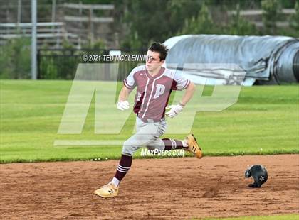 Thumbnail 3 in Mayflower vs Perryville (3A District) photogallery.