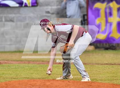 Thumbnail 2 in Mayflower vs Perryville (3A District) photogallery.