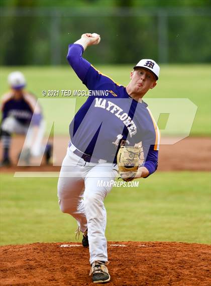 Thumbnail 1 in Mayflower vs Perryville (3A District) photogallery.