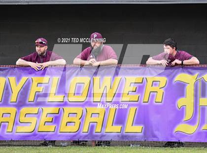Thumbnail 2 in Mayflower vs Perryville (3A District) photogallery.