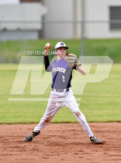 Thumbnail 2 in Mayflower vs Perryville (3A District) photogallery.