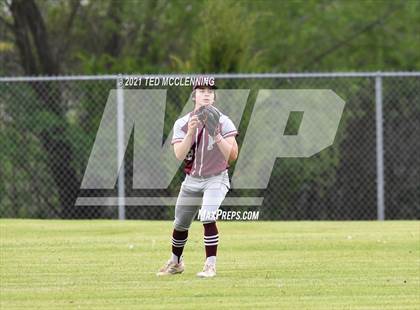 Thumbnail 2 in Mayflower vs Perryville (3A District) photogallery.