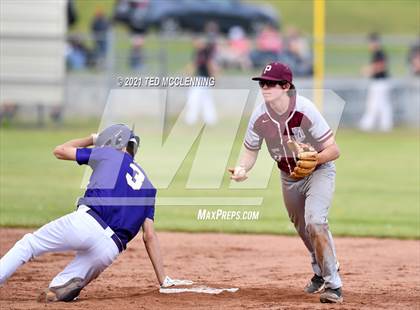 Thumbnail 1 in Mayflower vs Perryville (3A District) photogallery.