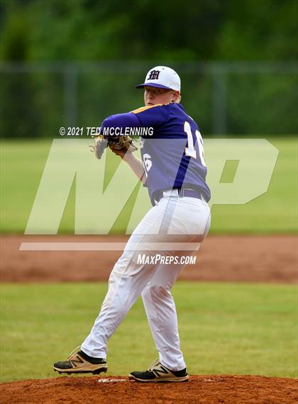 Thumbnail 2 in Mayflower vs Perryville (3A District) photogallery.