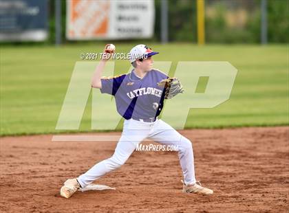 Thumbnail 2 in Mayflower vs Perryville (3A District) photogallery.