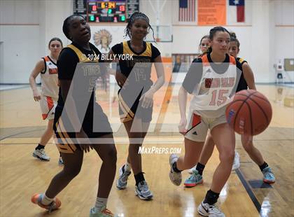 Thumbnail 3 in Grand Saline vs Malakoff photogallery.