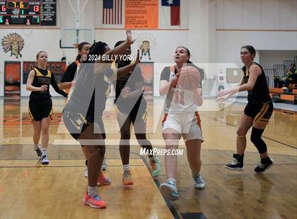 Thumbnail 1 in Grand Saline vs Malakoff photogallery.