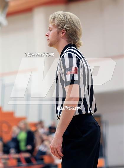 Thumbnail 1 in Grand Saline vs Malakoff photogallery.