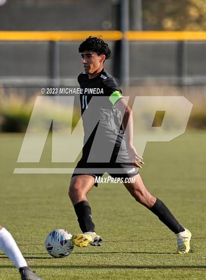 Thumbnail 3 in Capistrano Valley Christian vs Fairmont Prep photogallery.