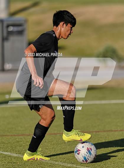 Thumbnail 1 in Capistrano Valley Christian vs Fairmont Prep photogallery.