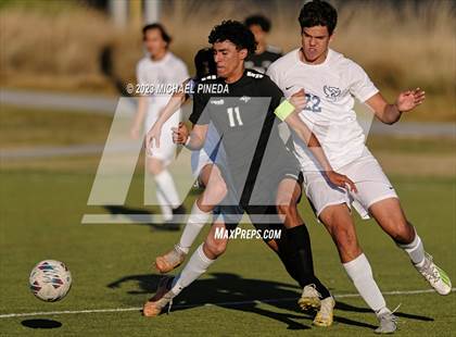 Thumbnail 2 in Capistrano Valley Christian vs Fairmont Prep photogallery.