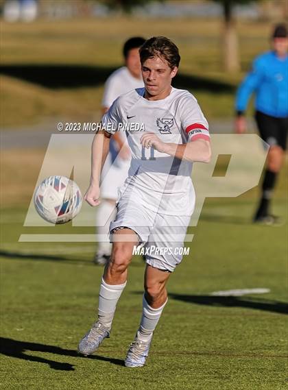 Thumbnail 2 in Capistrano Valley Christian vs Fairmont Prep photogallery.