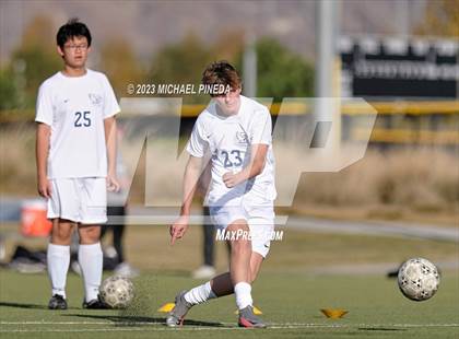 Thumbnail 2 in Capistrano Valley Christian vs Fairmont Prep photogallery.