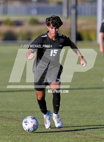 Thumbnail 2 in Capistrano Valley Christian vs Fairmont Prep photogallery.