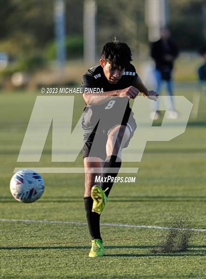 Thumbnail 3 in Capistrano Valley Christian vs Fairmont Prep photogallery.