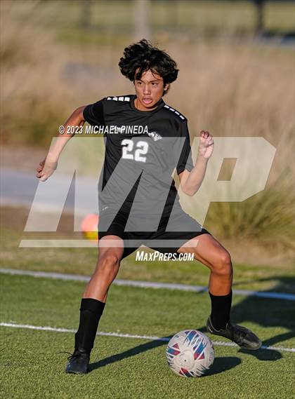 Thumbnail 3 in Capistrano Valley Christian vs Fairmont Prep photogallery.