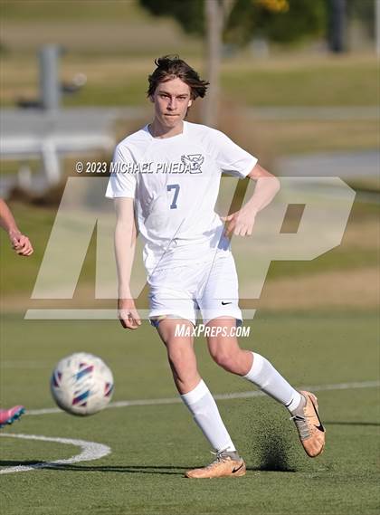 Thumbnail 1 in Capistrano Valley Christian vs Fairmont Prep photogallery.