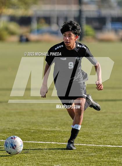 Thumbnail 1 in Capistrano Valley Christian vs Fairmont Prep photogallery.