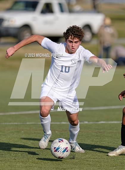 Thumbnail 3 in Capistrano Valley Christian vs Fairmont Prep photogallery.