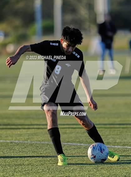 Thumbnail 2 in Capistrano Valley Christian vs Fairmont Prep photogallery.