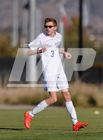 Thumbnail 1 in Capistrano Valley Christian vs Fairmont Prep photogallery.