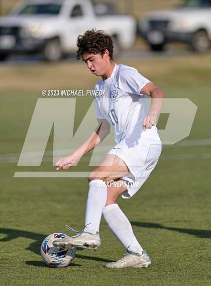 Thumbnail 2 in Capistrano Valley Christian vs Fairmont Prep photogallery.