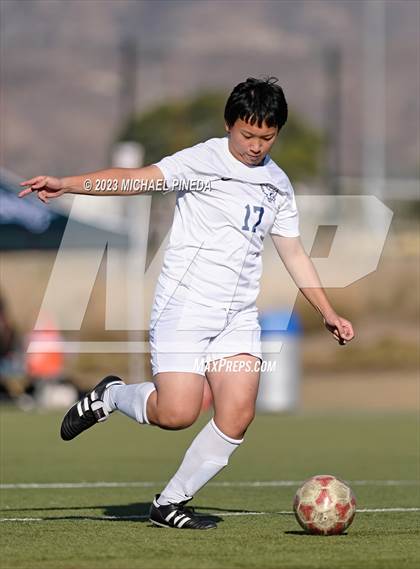 Thumbnail 1 in Capistrano Valley Christian vs Fairmont Prep photogallery.