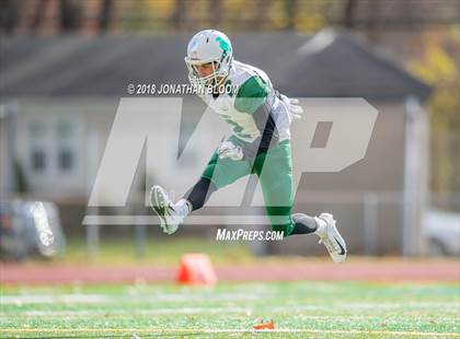 Thumbnail 3 in Maloney @ Conard photogallery.