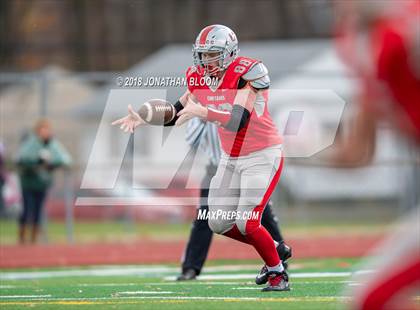 Thumbnail 3 in Maloney @ Conard photogallery.