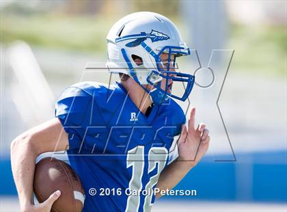 Thumbnail 3 in Los Osos @ Alta Loma photogallery.
