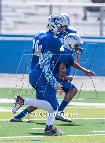 Thumbnail 2 in Los Osos @ Alta Loma photogallery.