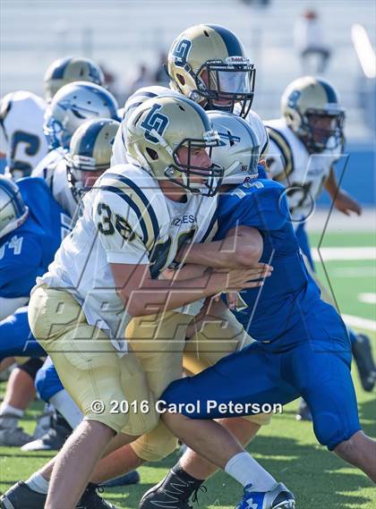 Thumbnail 3 in Los Osos @ Alta Loma photogallery.