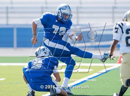 Thumbnail 2 in Los Osos @ Alta Loma photogallery.